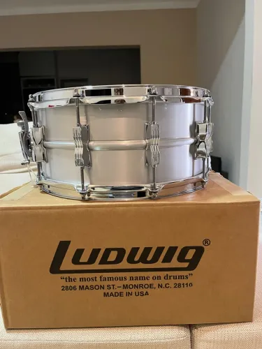 Caixa Ludwig Nova