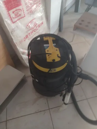Aspirador de Água e Pó Profissional