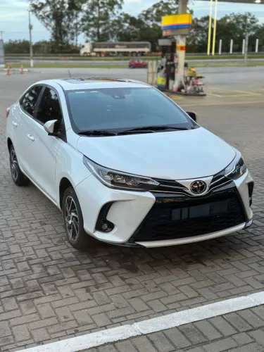 Toyota Yaris sd xls 1.5 Flex Aut 2024