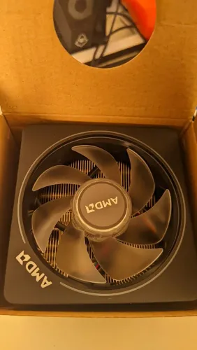 Cooler AMD Wraith prism ( novo )