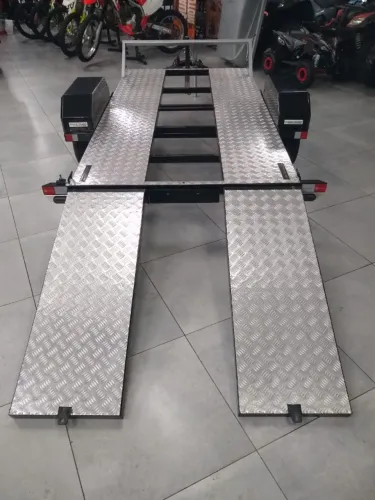 Carretinha reboque para moto quadriciclo carga