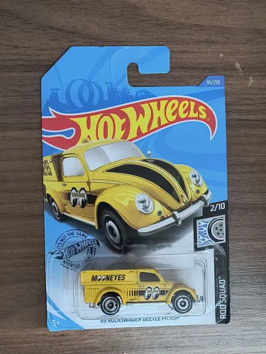 Hot Wheels 49 Volkswagen Beetle Pickup - Fusca MoonEyes