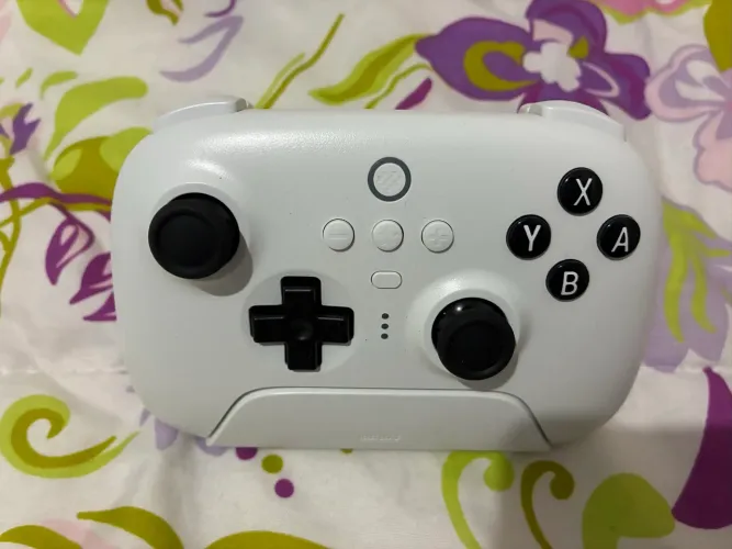 Controle 8BitDo Ultimate Branco - Switch e PC