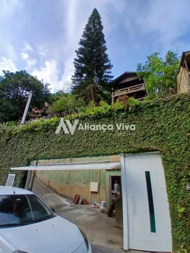 Lagoa | Casa 6 quartos, sendo 2 suites