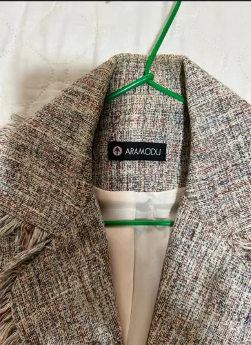Blazer Aramodu Tweed com Franjas