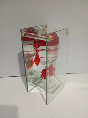 Taça decorativa de vidro