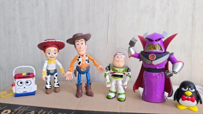 Bonecos Toy Story Woody, Buzz Lightyear, Jessie e Zurg Herocross Raros