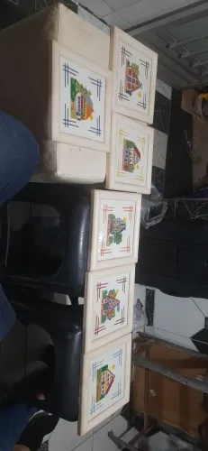 Vendo quadro artesanais conservado