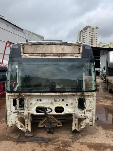 CABINE VOLVO FH ROBOCOP