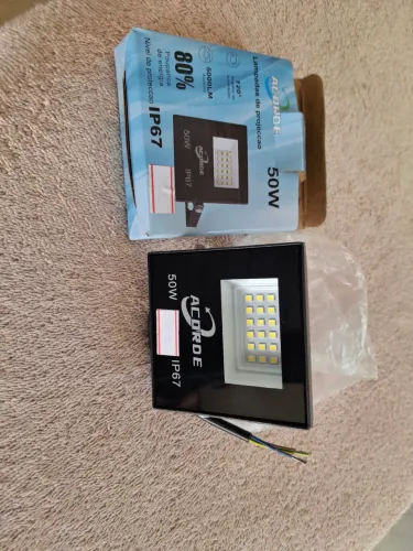Refletor de Led,110volts novo.