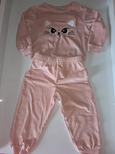 Conjunto infantil tamanho 2<br>Tamanho 2<br>R$29,00