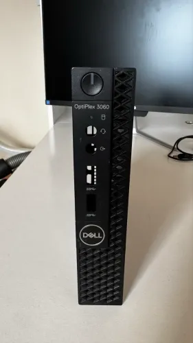 Partes Apenas!!!! Gabinete Optiplex 3050. Excelente estado. Apenas gabinete e nada mais