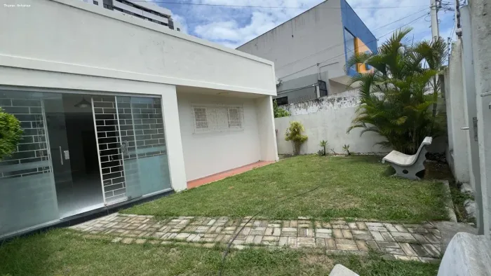 Ponto Comercial para Locação em Natal, Lagoa Nova, 3 banheiros
