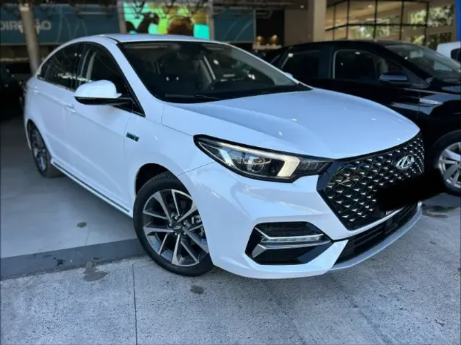 Chery Arrizo 6 PRO 1.5 Turbo (híbrido) 2025