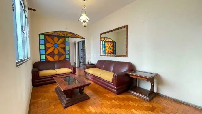 Apartamento à venda no bairro Lourdes