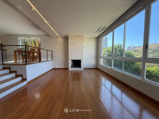 Casa à venda, 3 suítes, 3 vagas, Vila Castela - Nova Lima/MG