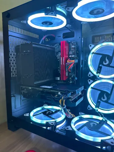 Apenas kit <br>?H310 placa mãe <br>?16 GB de ram 