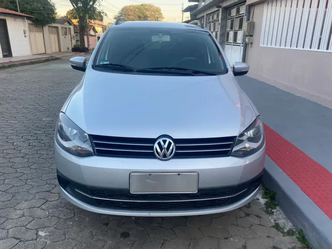 Volkswagen Spacefox 1.6/ 1.6 Trend Total Flex 8V 5P 2012