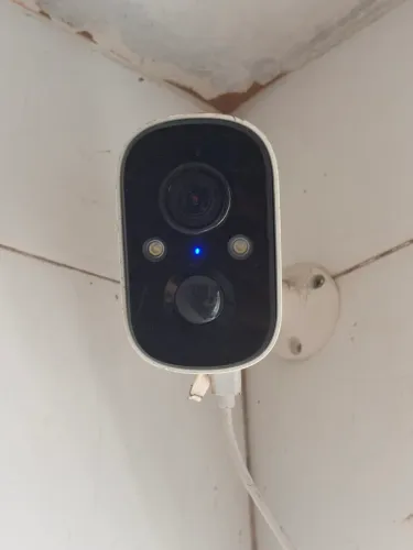 Câmera Wi-Fi com infravermelho