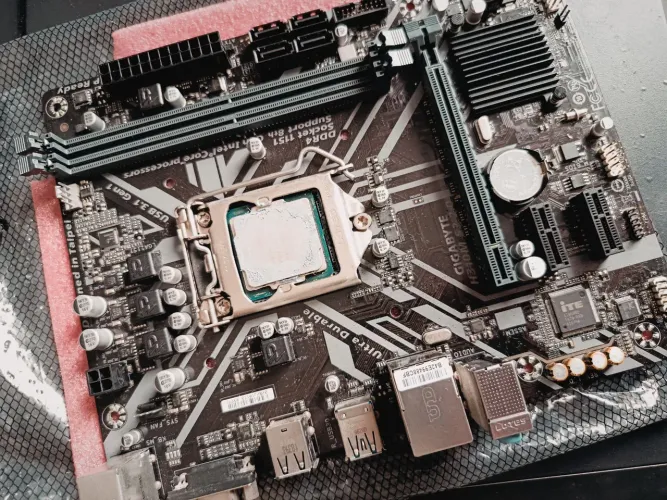 Kit placa mãe com defeito