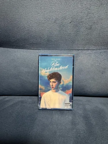 Fita K7 Cassete Troye Sivan Blue Neighbourhood LACRADA