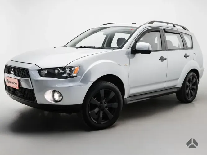 Mitsubishi Outlander 2.0 16V 160cv Aut. 2013