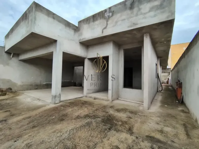 Casa em construção à venda com 3 quartos, em Mogi Mirim, SP