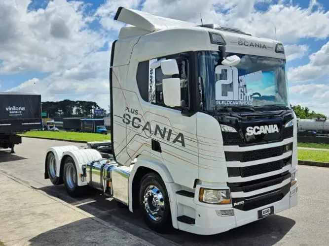 Scania R450 6X2 Ano 2021 Euro 5 Automático RETARDER Farol de teto e grade Calçado de pneus
