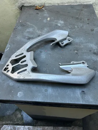 Suporte para bagageiro scam modelo Honda cb Twister 250 F (todas)