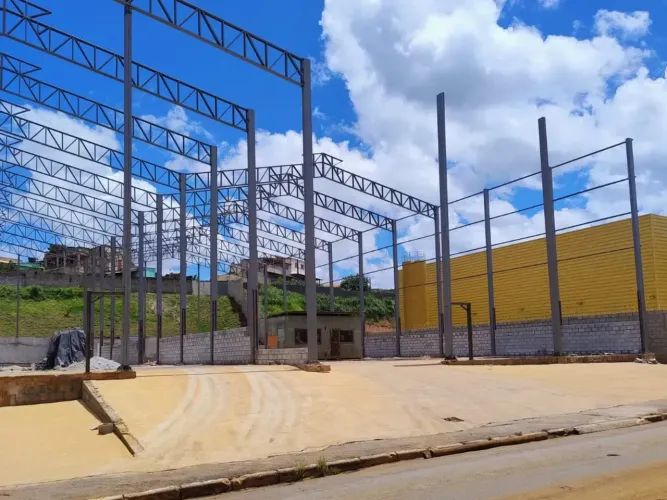 Galpões de 1.000m² ou 2.000m² | Sarzedo/MG