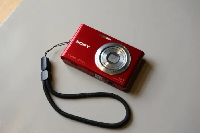 [CYBERSHOT] Sony DSC-W330 14.1 Megapixels
