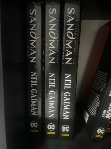 Sandman Vol 1,2,3 versão deluxe