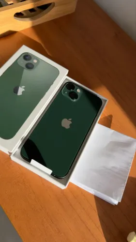 iPhone 13 128gb MUITO NOVO