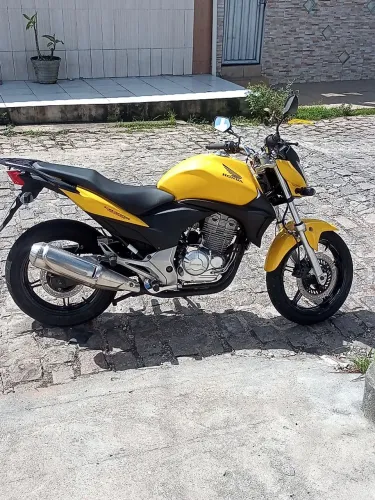 CB 300 r