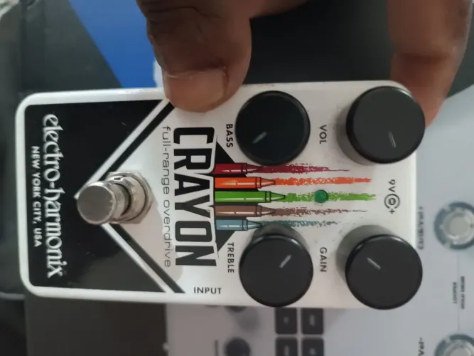 pedal drive crayon