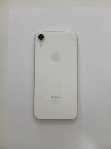 iPhone XR único dono 128 giga 750,00 reais