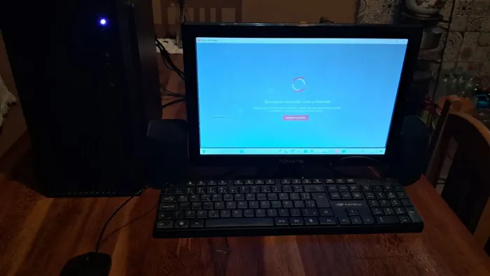 Computador i3  8gb memória, 240gb HD. 