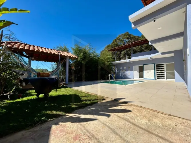Sítio / Chácara para Venda em Guarulhos, Bonsucesso, 3 dormitórios, 3 suítes, 1 banheiro,