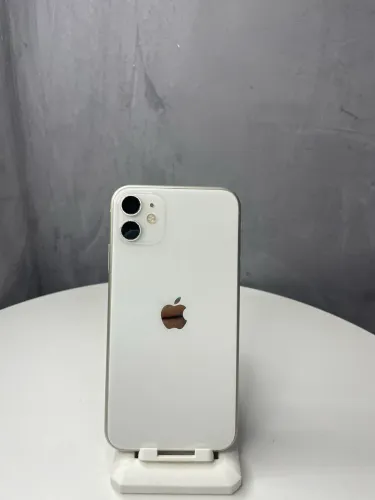iPhone 11 128GB / troco por iPhone 11 ou superior + volta