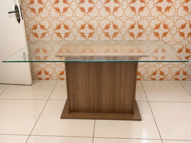 Conjunto de mesa de jantar com 6 cadeiras