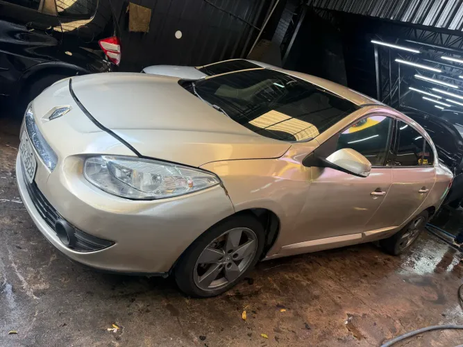 Renault Fluence Sed. Dynamique 2.0 16V Flex Aut. 2014