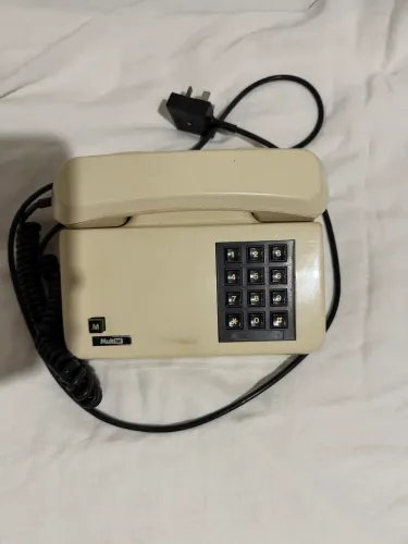 Telefone fixo antigo de discar Mult Tel