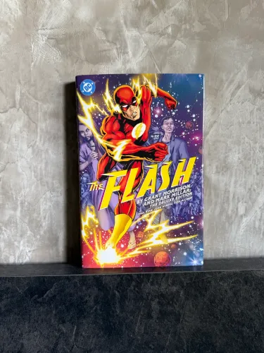 The Flash by Grant Morrison and Mark Millar: The Deluxe Edition (DC Comics) - INGLÊS