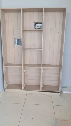 Vendo Guarda roupa, excelente para comércios, expositor