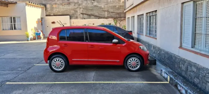 Volkswagen Up! Black/white/red 1.0 TSI Tflex 12V 5P 2017