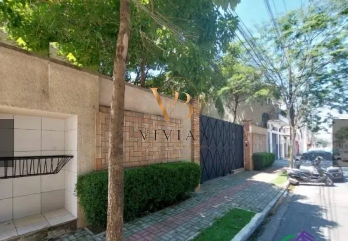 Casa em condomínio fechado 2 suítes, 1 vaga de garagem no Tatuapé