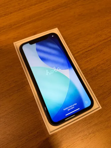 iPhone 11 - 128gb