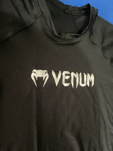 Camisa de compressão VENUM