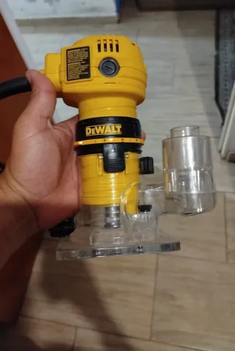 Tupia dewalt
