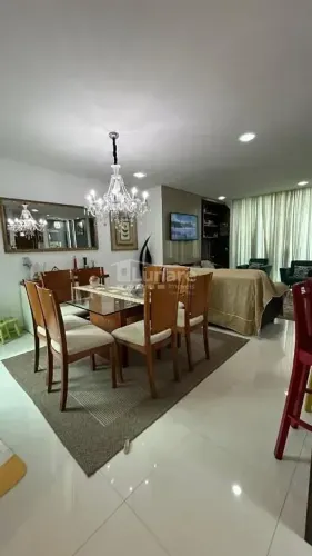 Casa com 3 dormitórios à venda, 210 m² por R$ 1.620.000 - Aruã - Mogi das Cruzes/SP